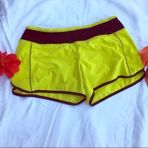 Lululemon green running shorts